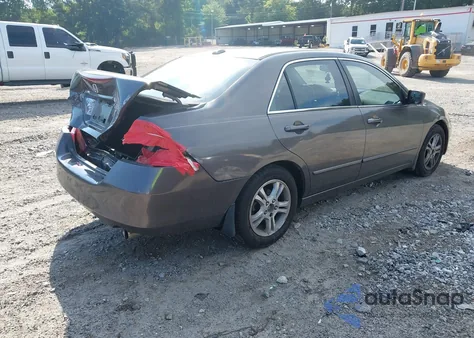 2006 Honda Accord 2.4 Ex из США, поврежденный, VIN 1HGCM56836A165248